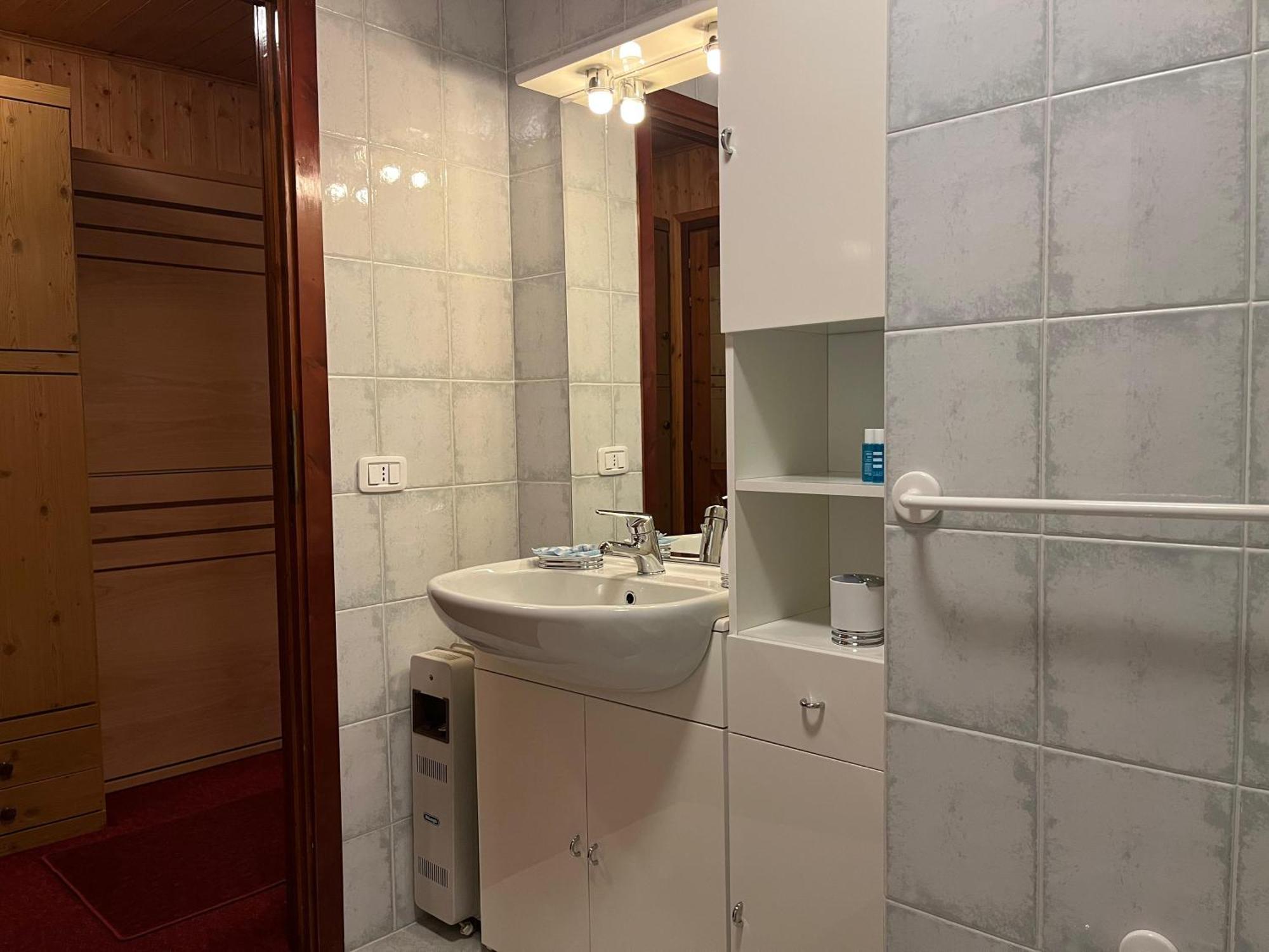 Soldanella Cervinia Apartment Vda Vacanze In Vetta Cir 0253 Breuil-Cervinia Ngoại thất bức ảnh